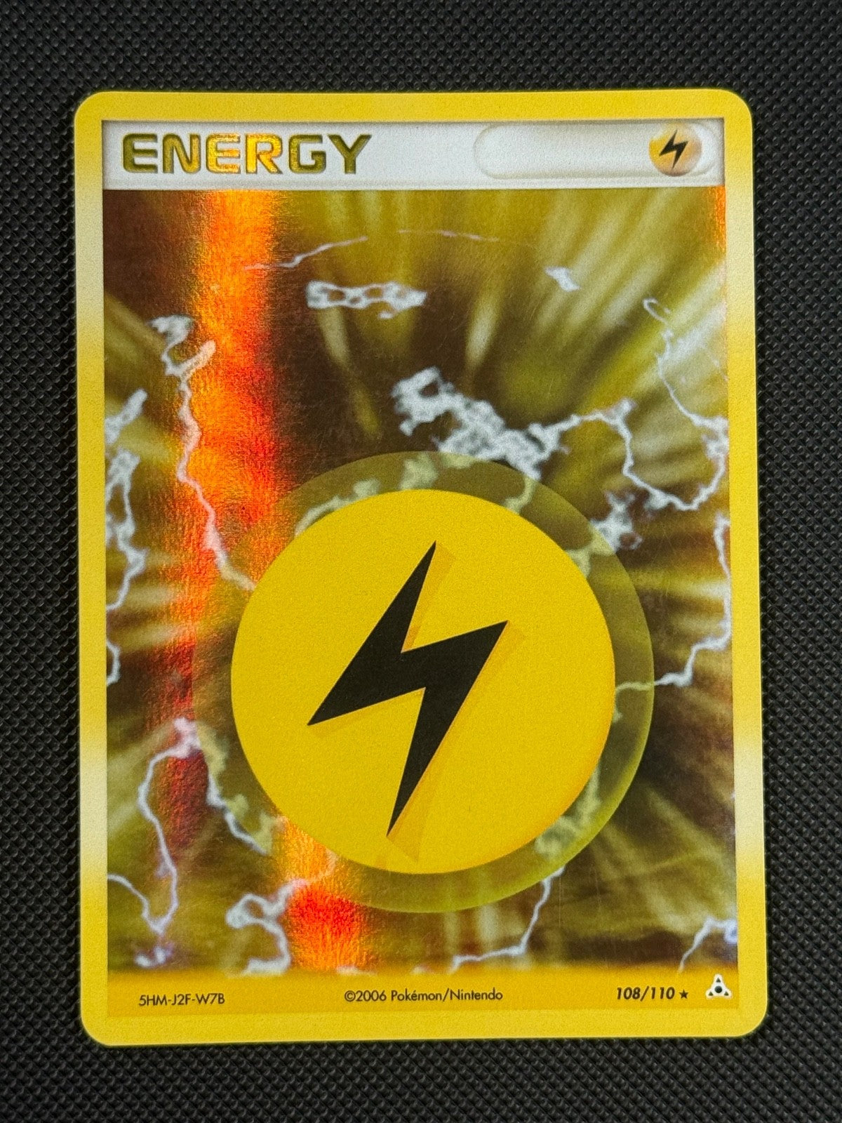 Lightning Energy 108/110 HOLO Pokémon Card EX Holon Phantoms Holo Rare0