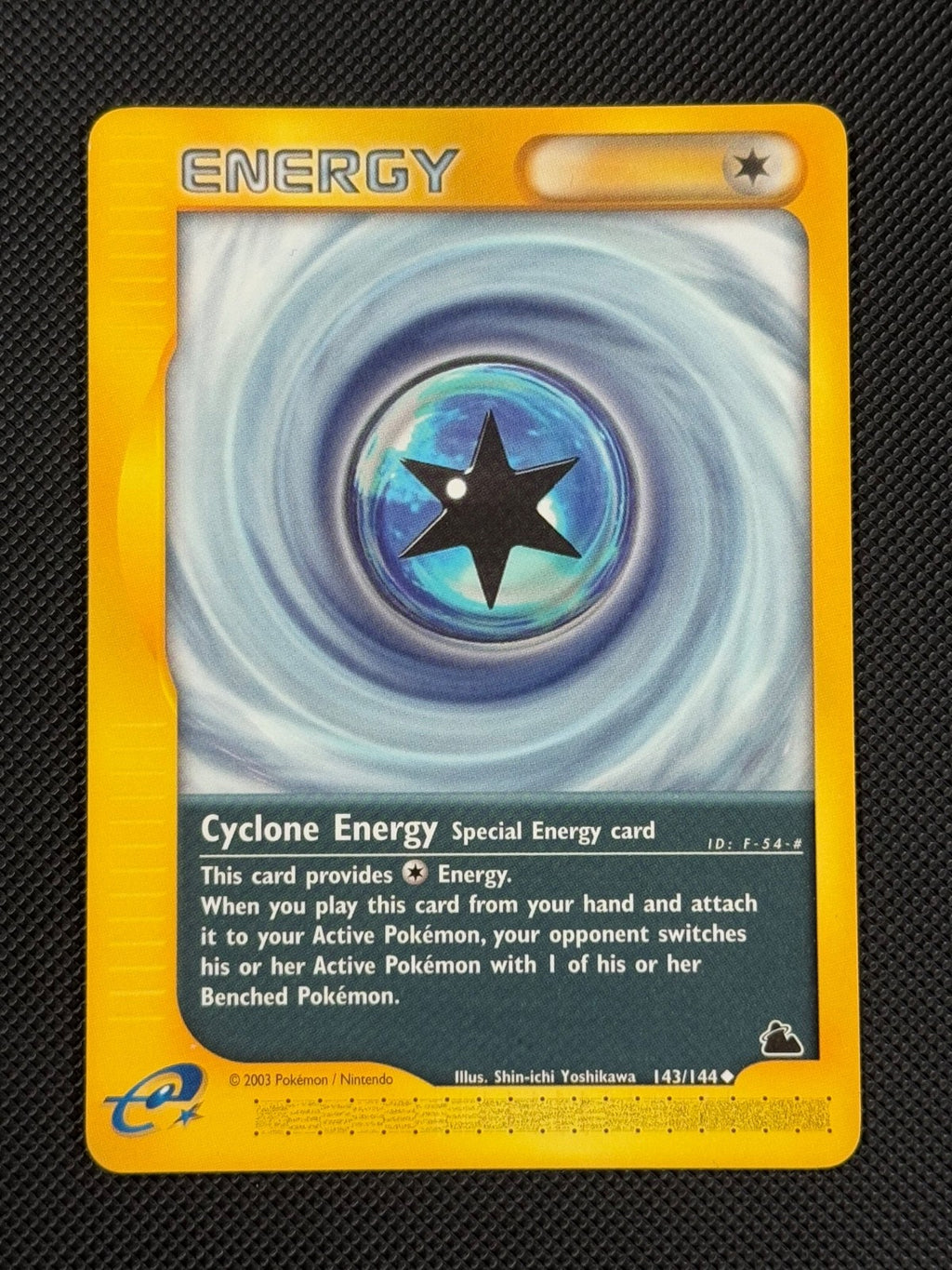 Cyclone Energy 143/144 REGULAR Pokémon Card WOTC Skyridge Uncommon0