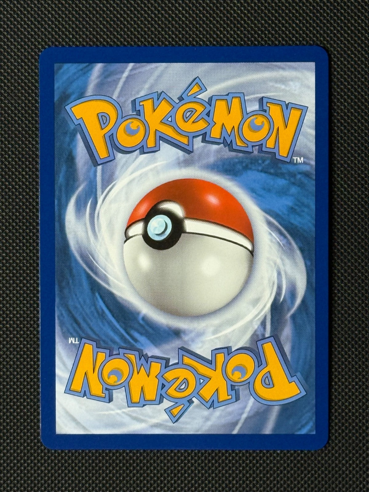 Seviper SV15/SV94 Holo Pokémon Card Hidden Fates Baby Shiny 1