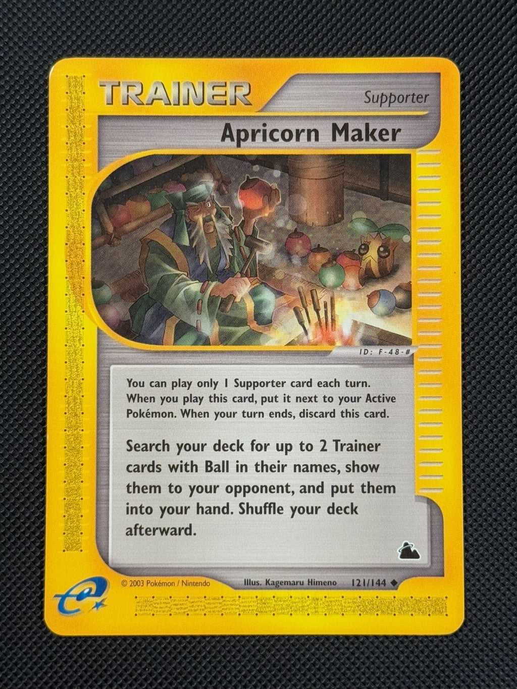 Apricorn Maker 121/144 REGULAR Pokémon Card WOTC Skyridge Uncommon0